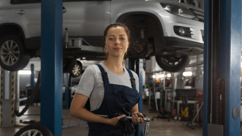 Kundendienst der CarService KFZ-Werkstatt